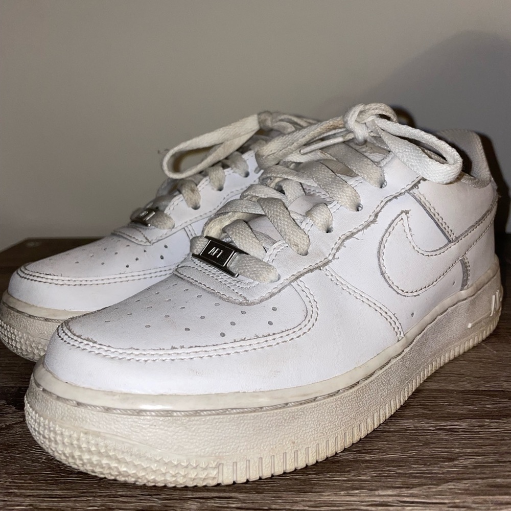 Air Force 1s 4Y womens 5.5